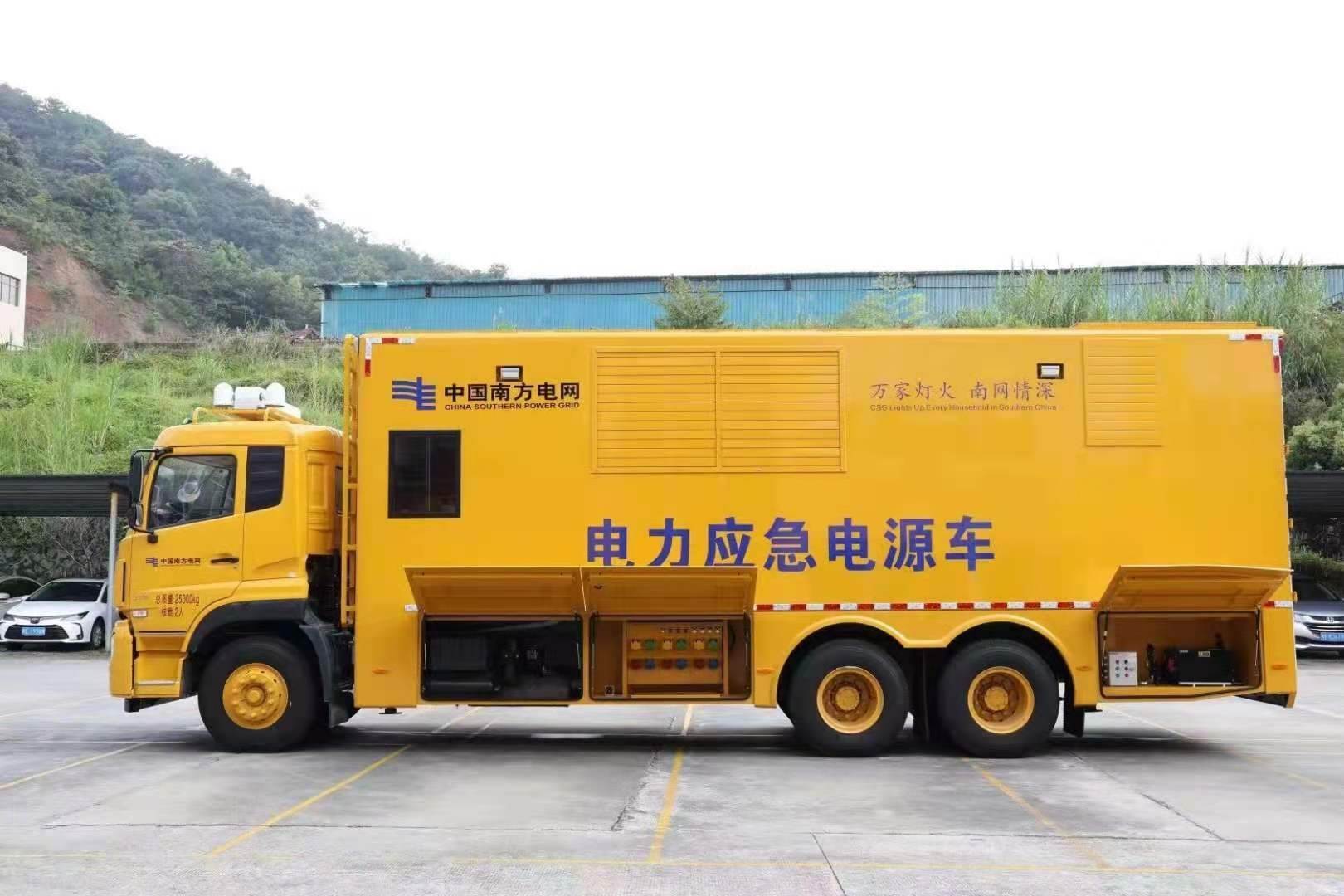 感城镇安康大型柴油发电机发电车UPS电源出租租赁